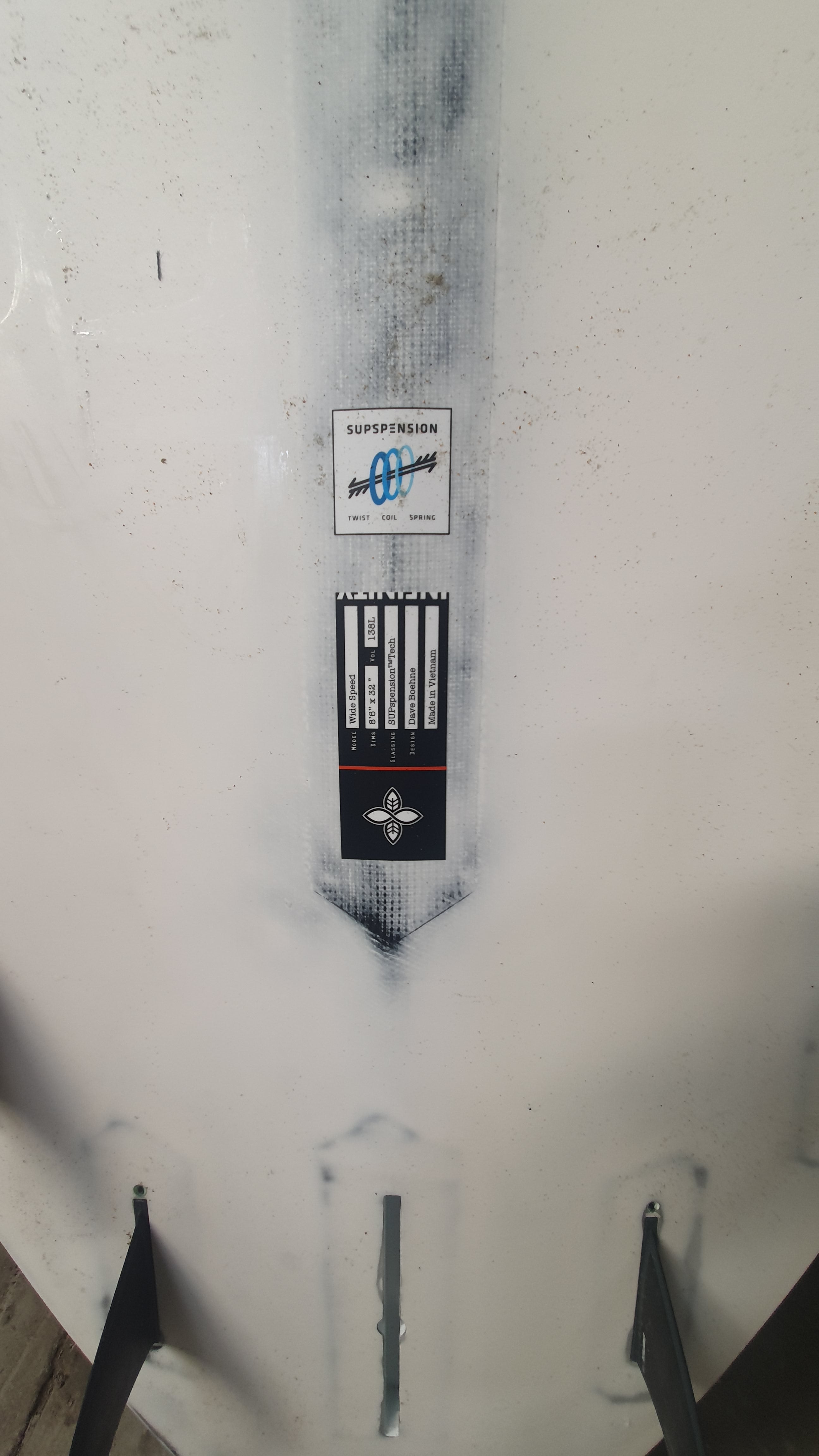 Infinity Wide Speed - 8.6 X 32 X 138L | Ex Demo – New Rock Surf