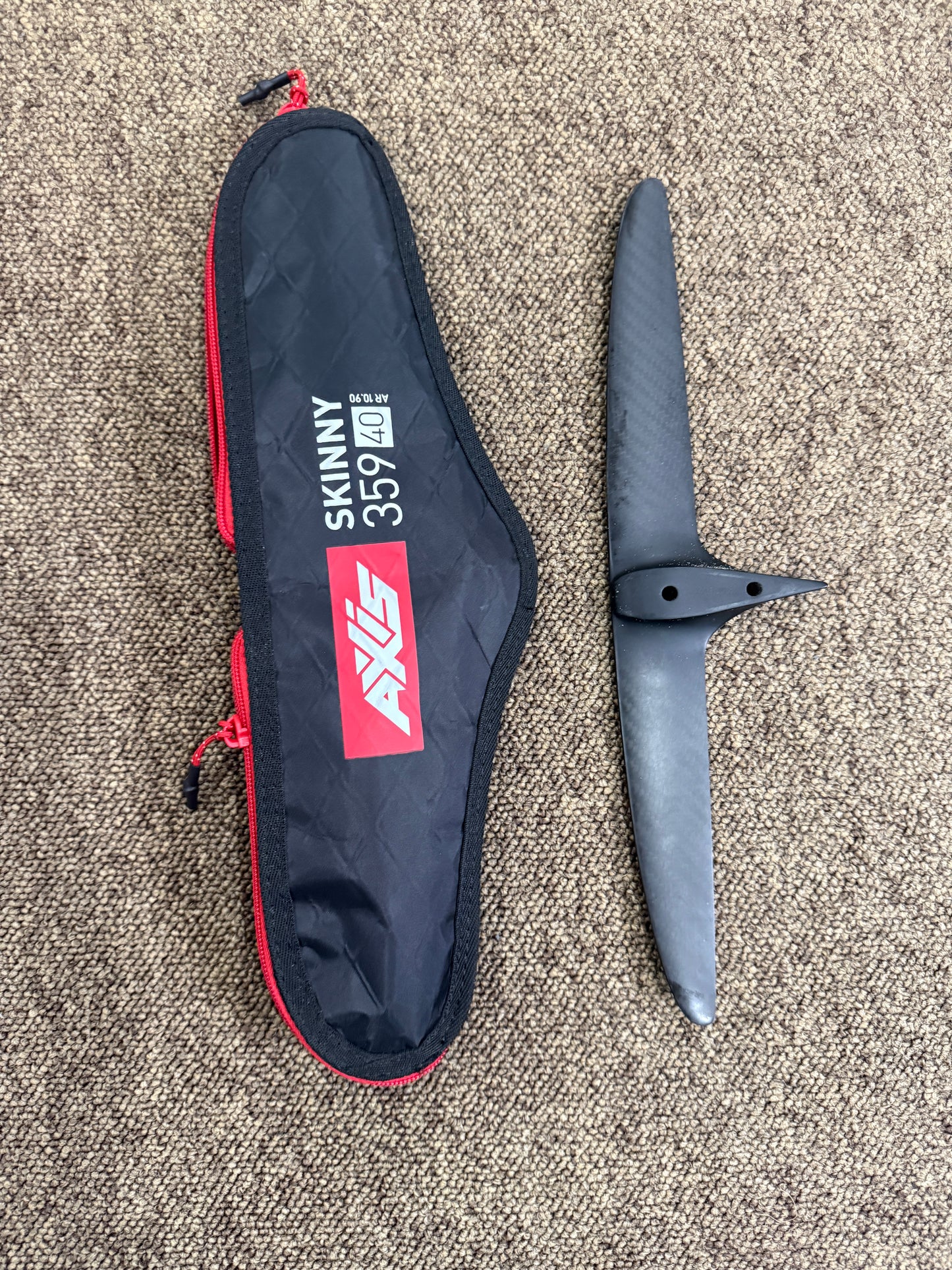 AXIS Skinny 359/40 Rear Wing - Ex Demo