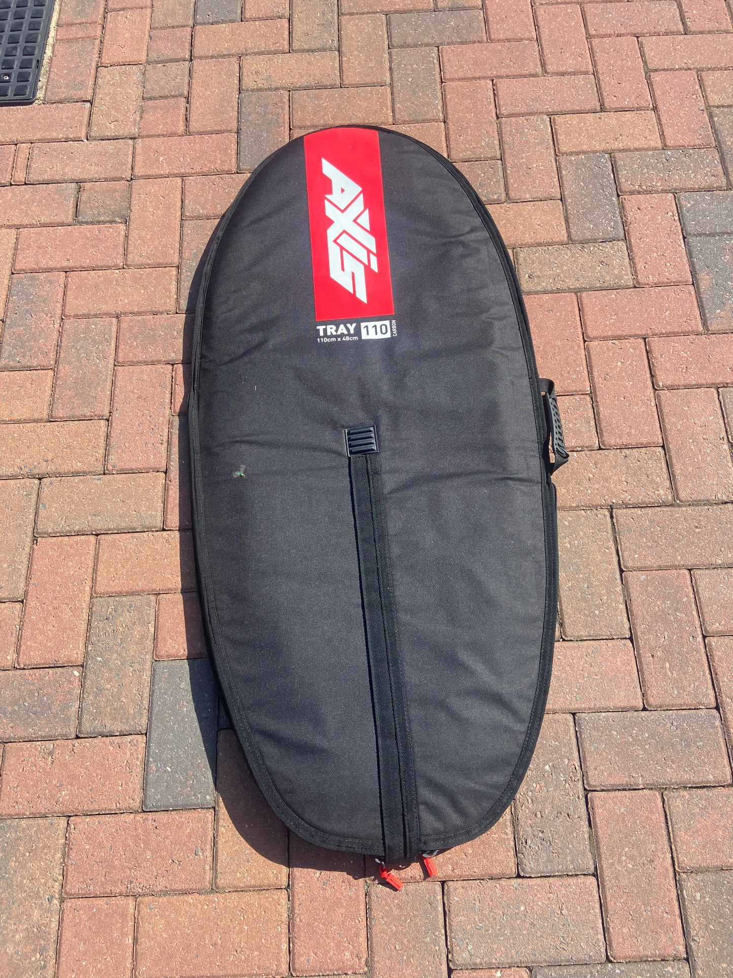 AXIS Tray 110cm and Bag - Ex Demo