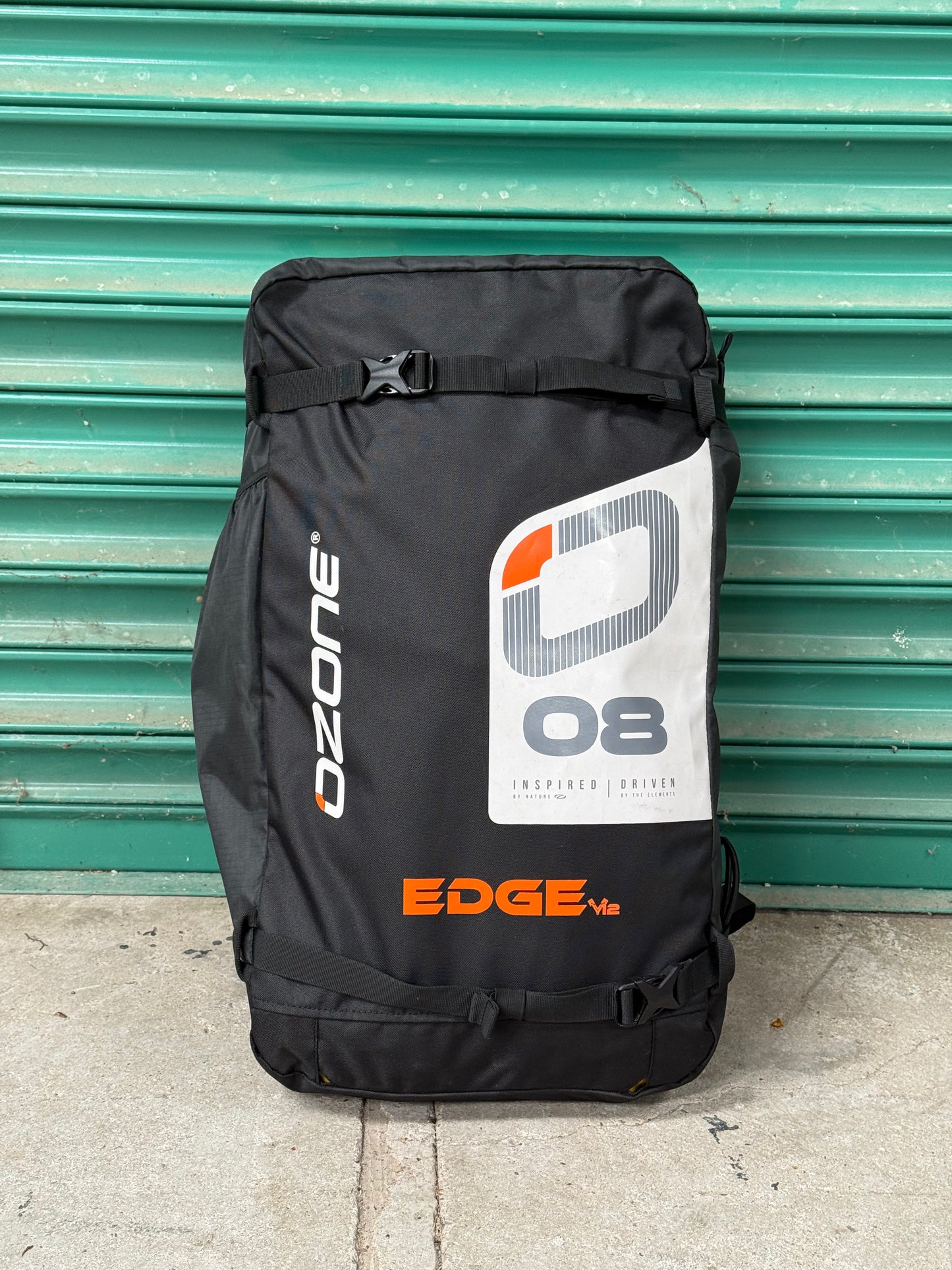 Ozone Edge V12 - 8m Yellow - Ex Demo