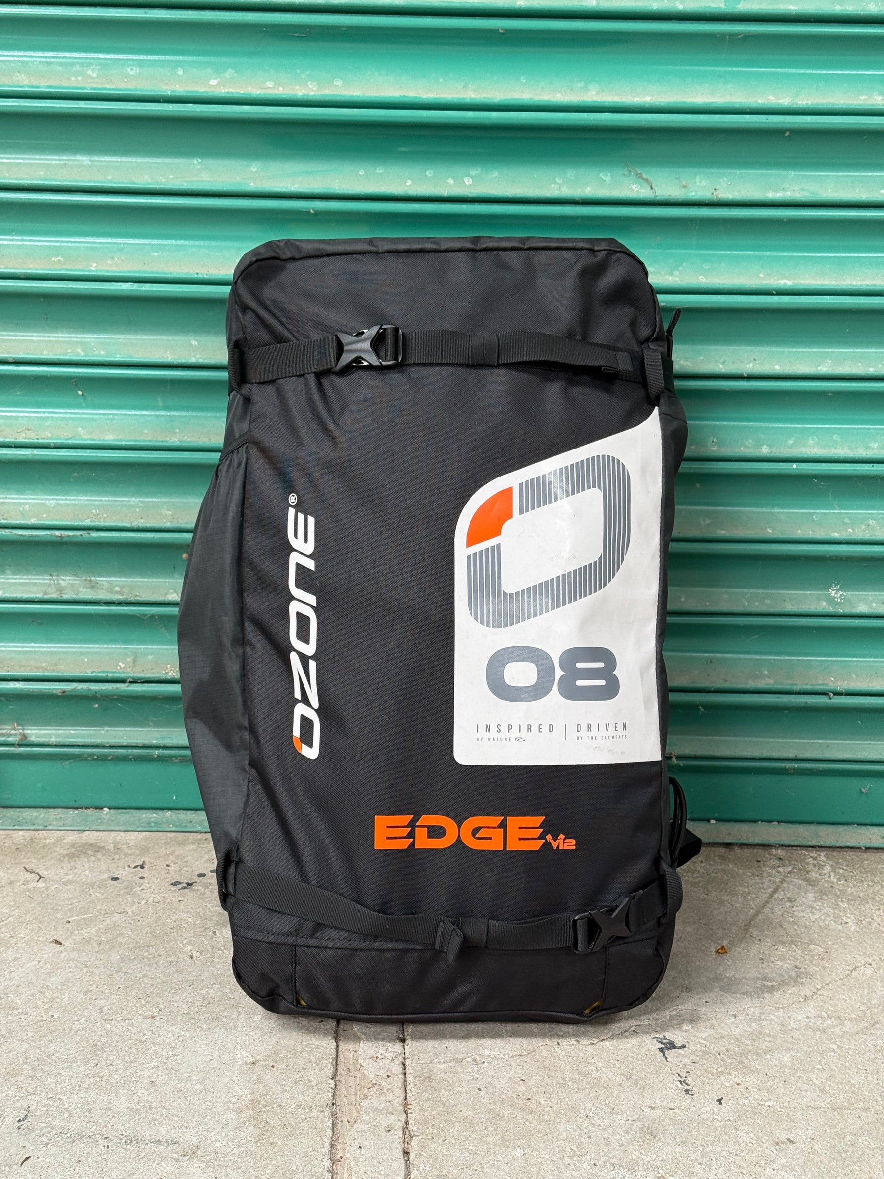 Ozone Edge V12 - 8m Yellow - Ex Demo