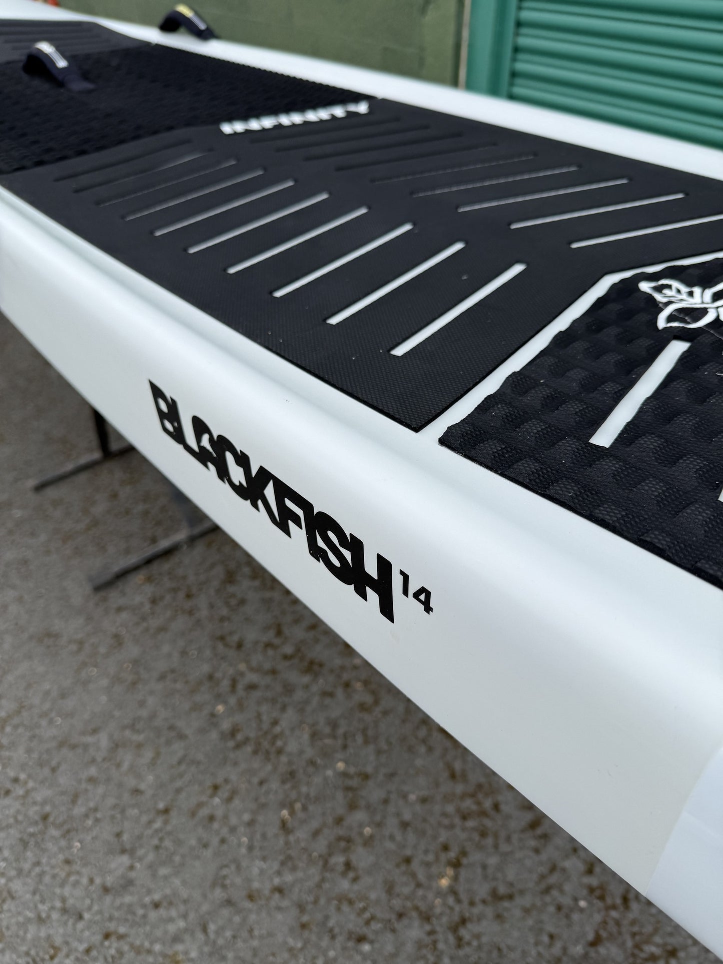 Infinity Blackfish 2025 14 x 24.5 - Ex Demo