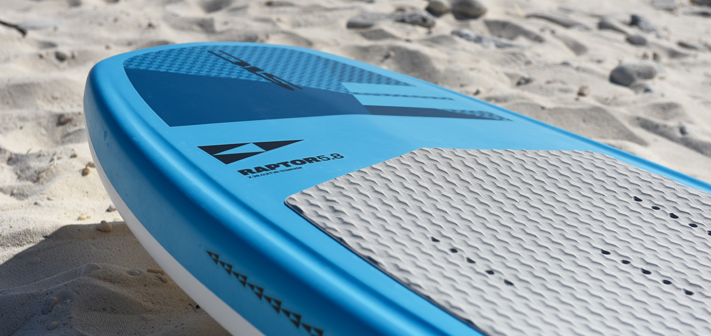 SIC SIC Raptor Launch Foil Board — Explore Right