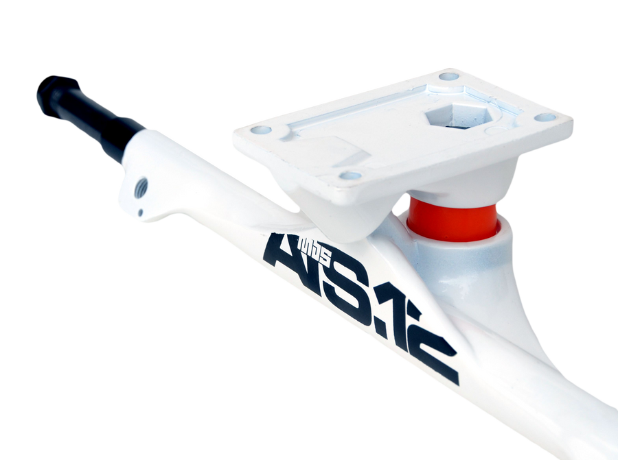 MBS ATS.12 Truck — White Closeup