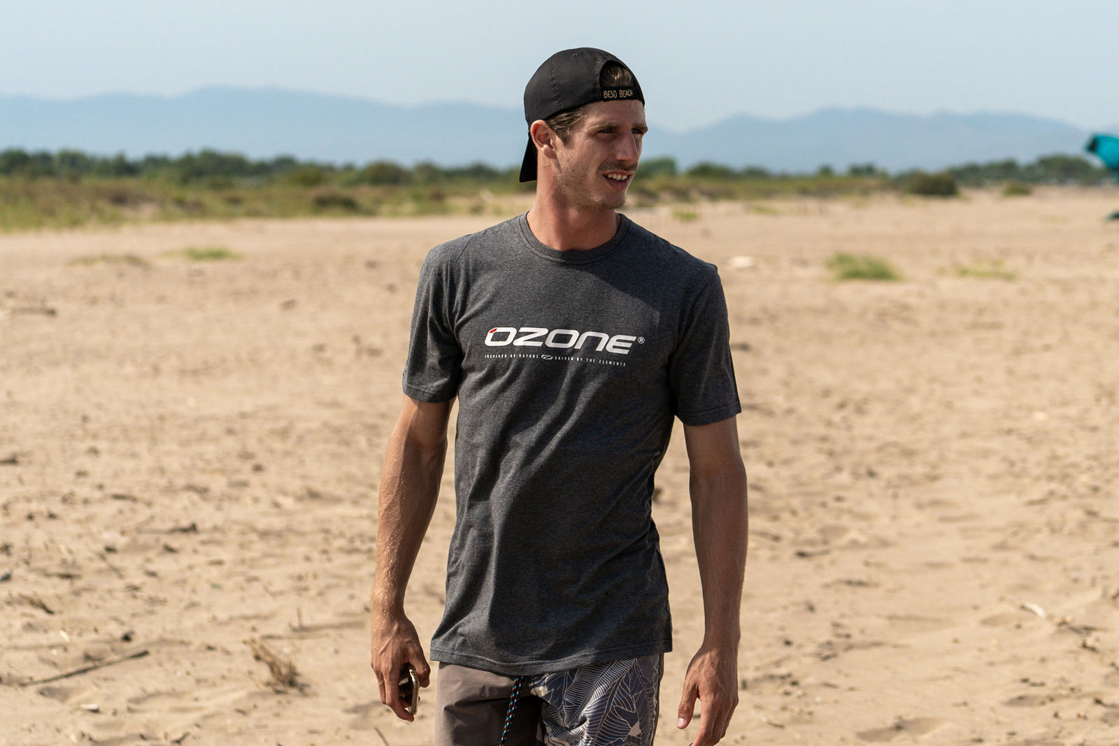 Ozone Classic Tee — Mat06925 — Mens Small / Charcoal